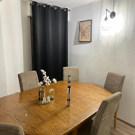 Avec Terrasse شقة *